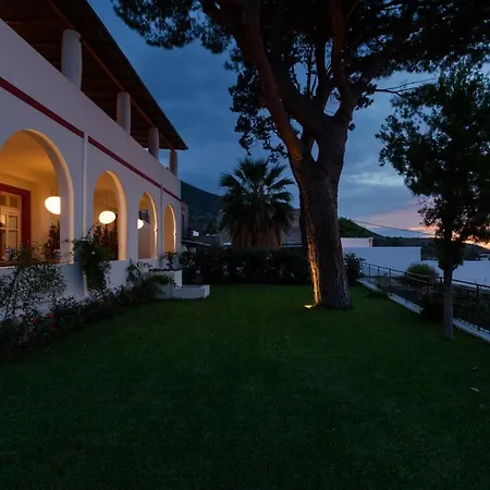 Apart-hotel Frangimare La Segreta